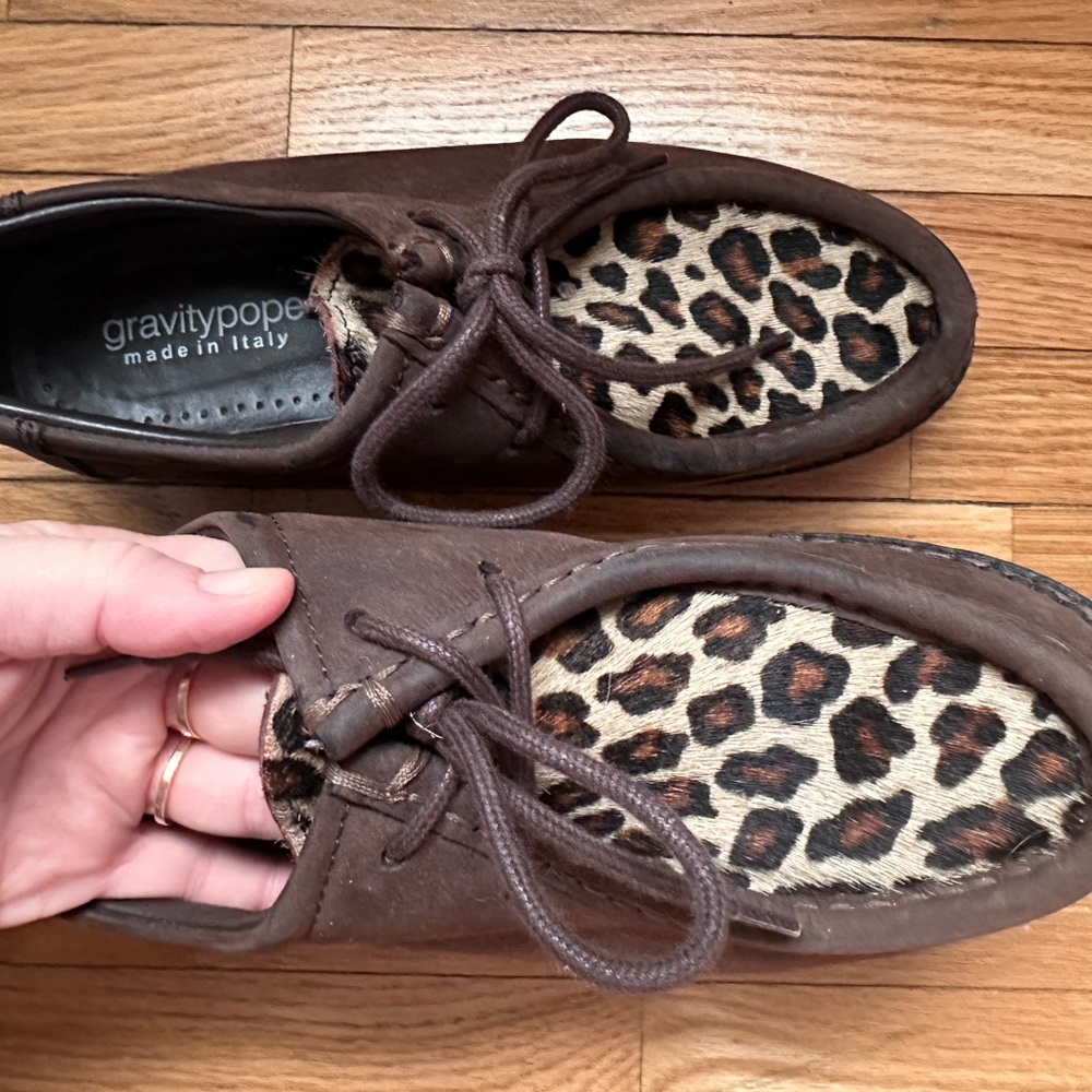Gravitypope Brown Leather Shoes with Leopard Print